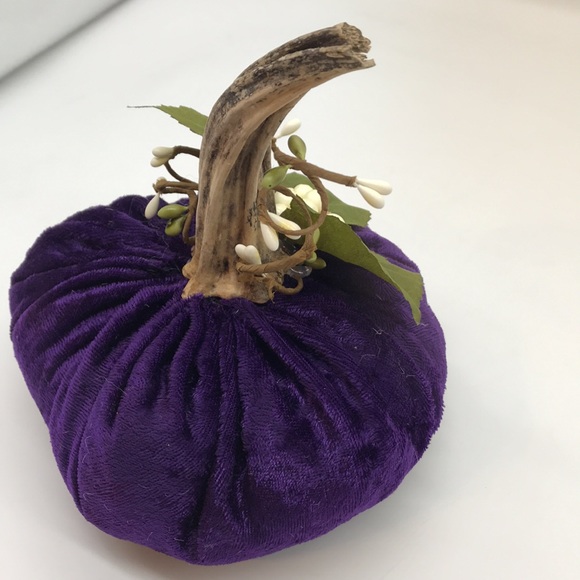 Trio of 3 Handmade Velvet, poly filled Pumpkins - Picture 8 of 10